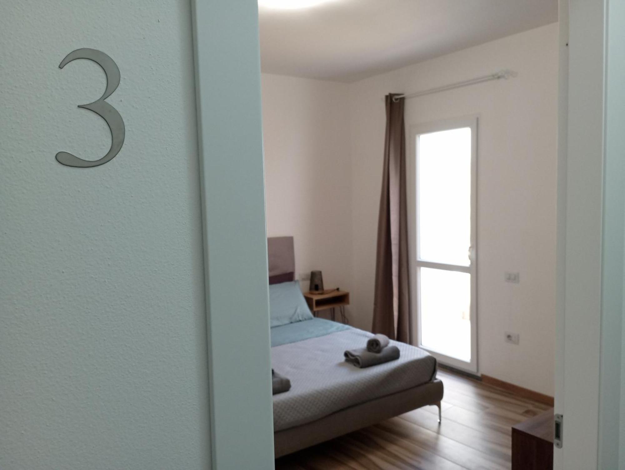 Niu Rooms Oristano Exterior foto